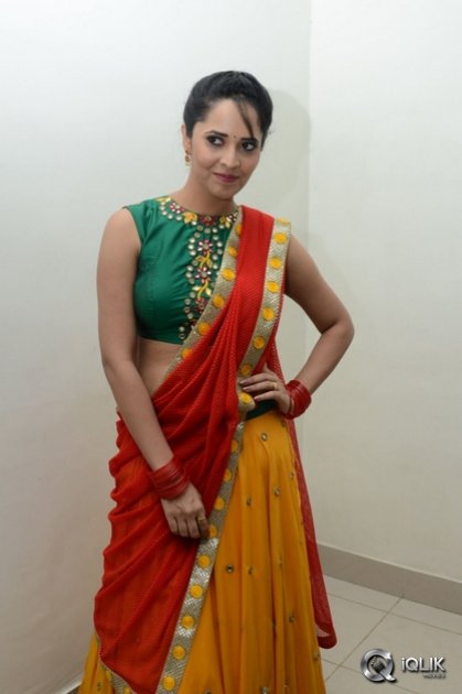 Anasuya-at-Soggade-Chinni-Nayana-Movie-Audio-Launch